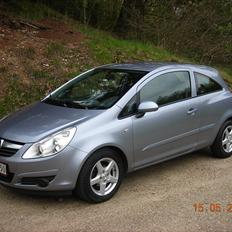 Opel Corsa 1,0 12V Enjoy ***solgt***