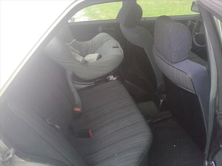 Mercedes Benz w124 300d billede 6