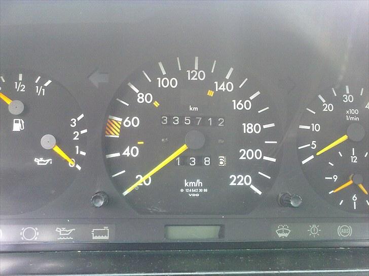 Mercedes Benz w124 300d billede 8