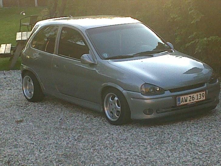 Opel corsa 1,6 gsi BYTTET billede 1
