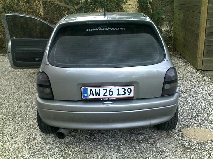 Opel corsa 1,6 gsi BYTTET billede 6