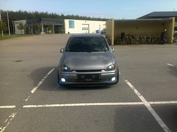 Opel corsa 1,6 gsi BYTTET billede 7