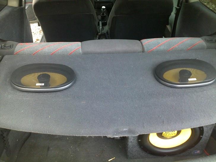 Opel corsa 1,6 gsi BYTTET billede 8