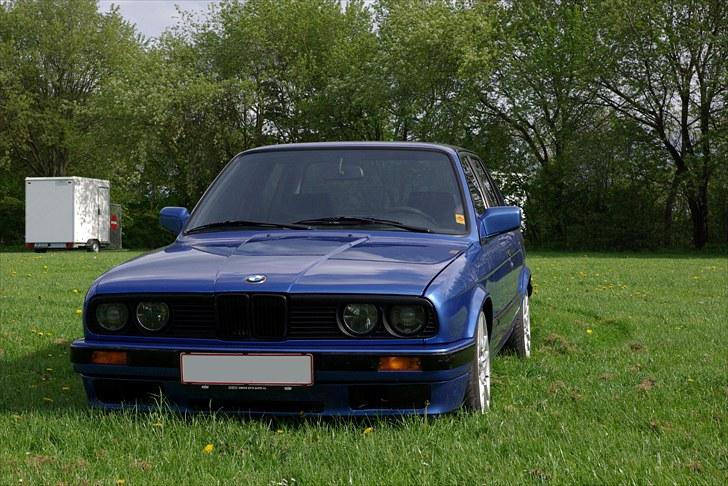 BMW E30 320I   SOLGT billede 9