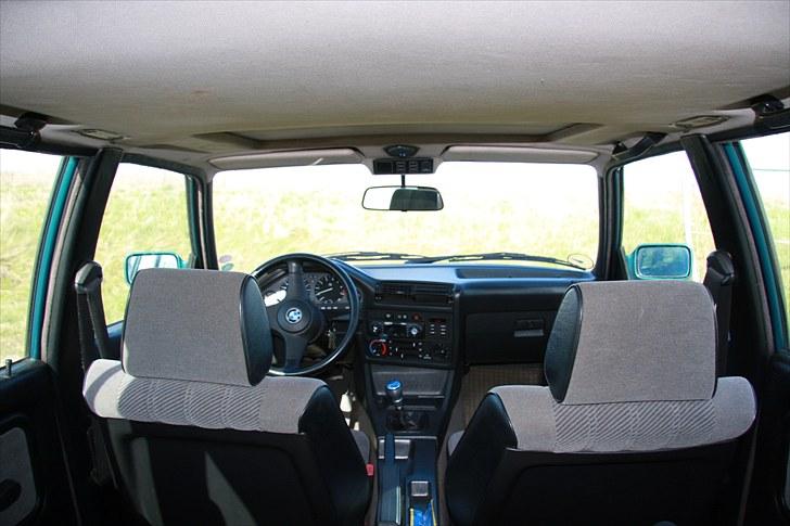BMW e30 320i touring - Solgt billede 7