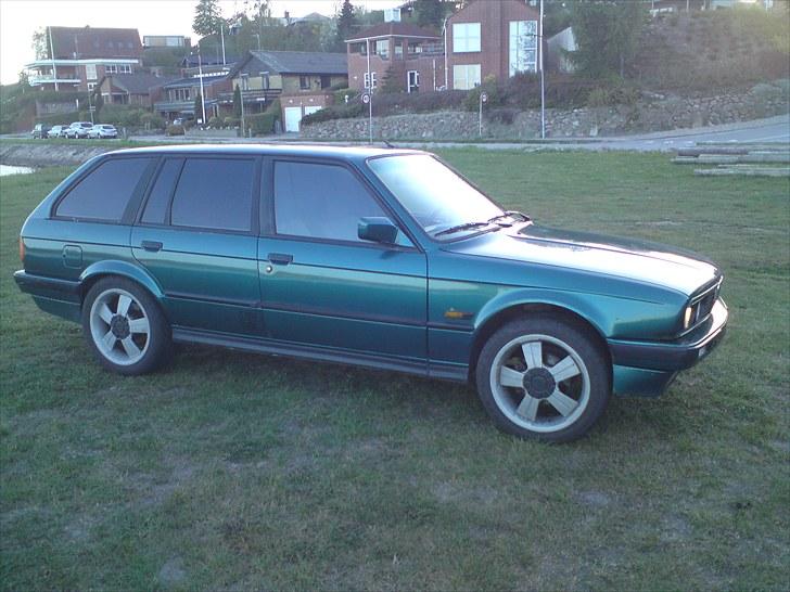 BMW 325I TOURING SOLGT billede 2