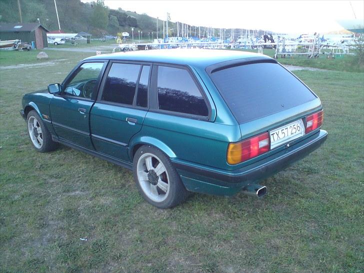 BMW 325I TOURING SOLGT billede 4