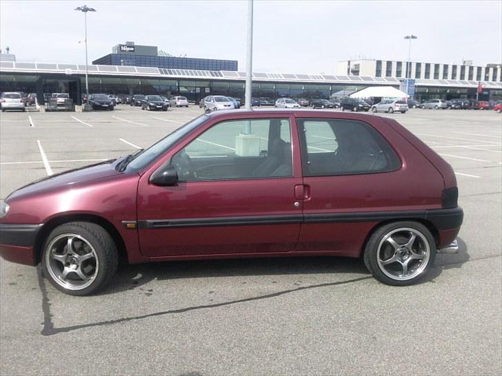 Citroën Saxo 1,1i SOLGT! billede 3