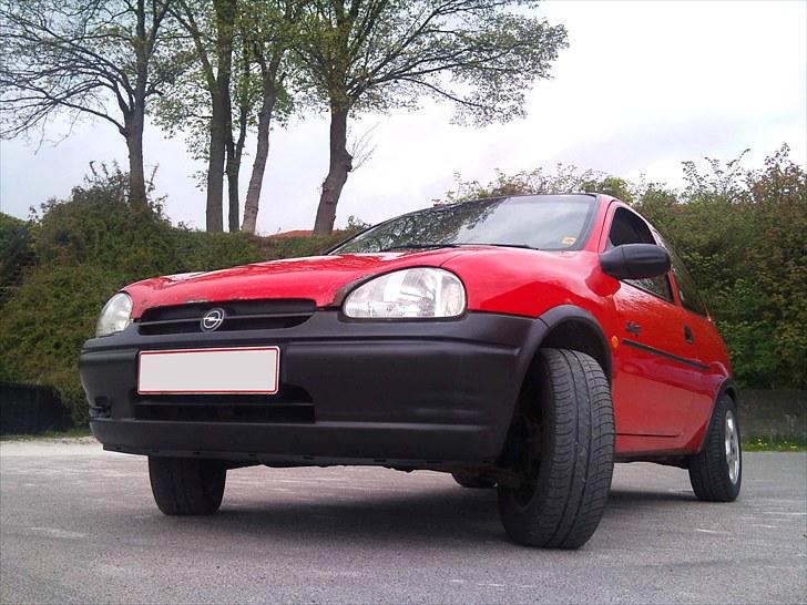 Opel Corsa 1.4 Swing *SOLGT* billede 1