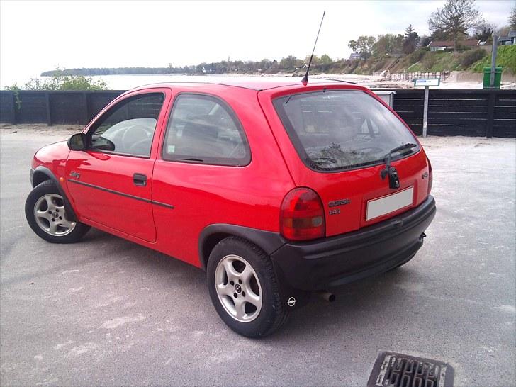 Opel Corsa 1.4 Swing *SOLGT* billede 5