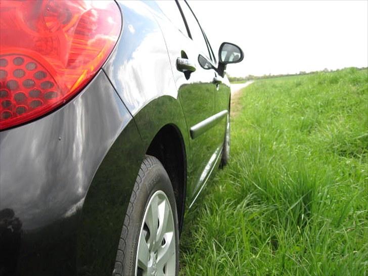 Peugeot 207 HDI billede 6