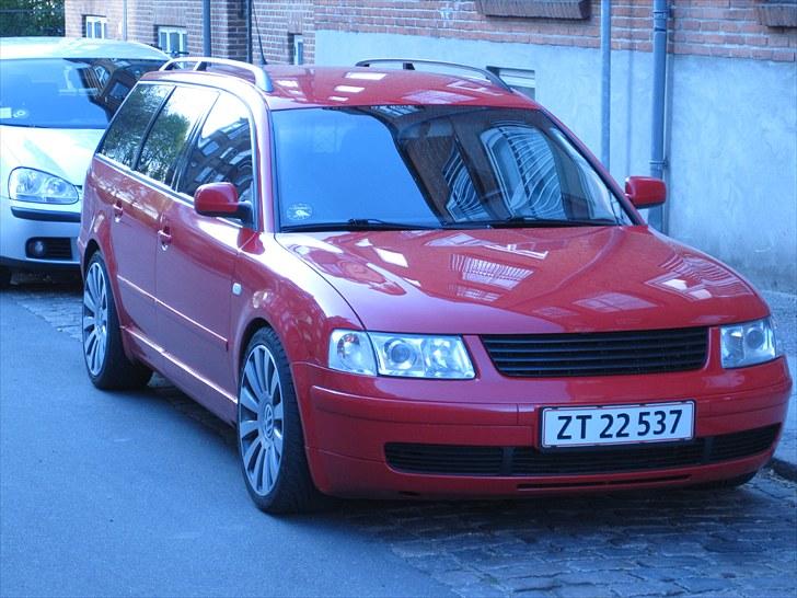 VW passat 1,8t (solgt) - den røde djævel fra siden tæt billede 3