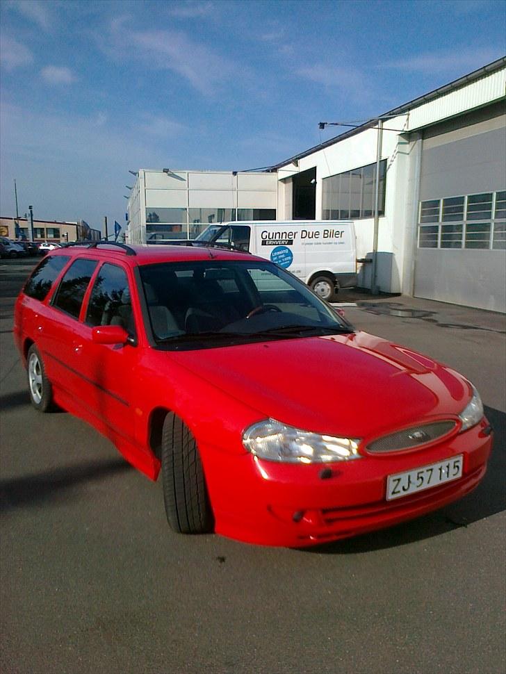 Ford Mondeo 2.0 stc. expressiv billede 1