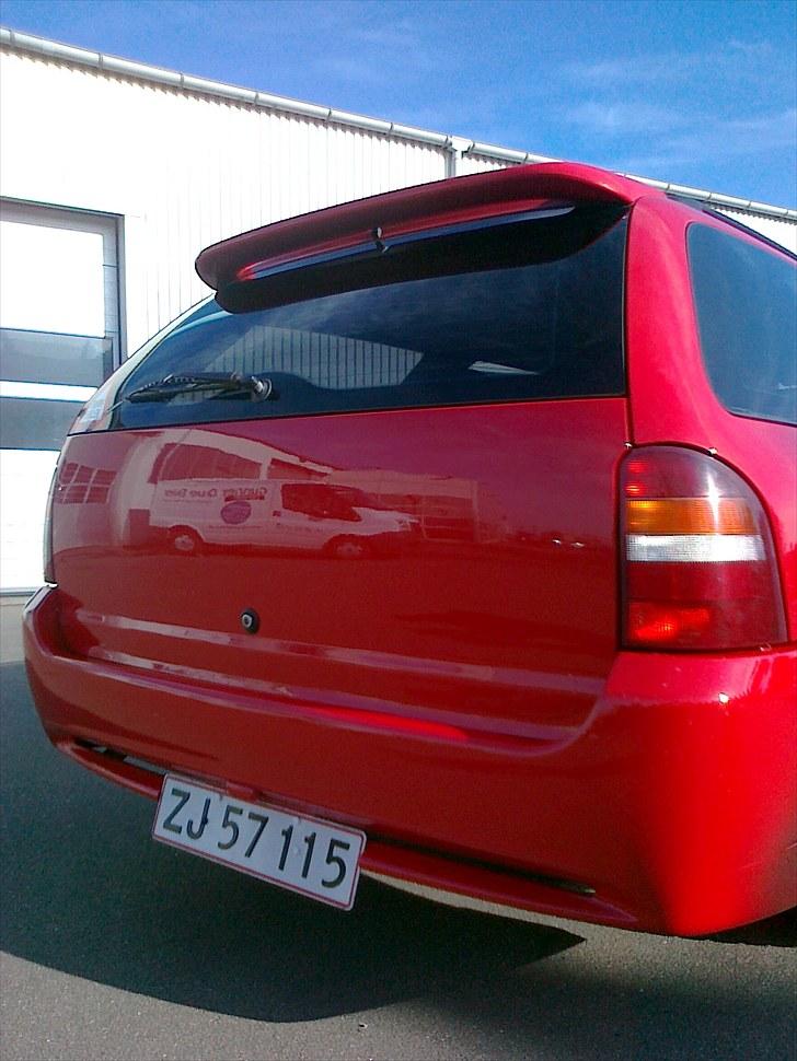 Ford Mondeo 2.0 stc. expressiv billede 2