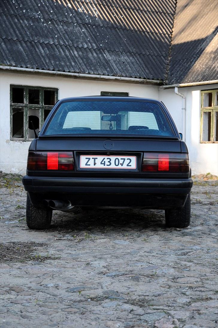 BMW E30 320i M50  Solgt billede 9