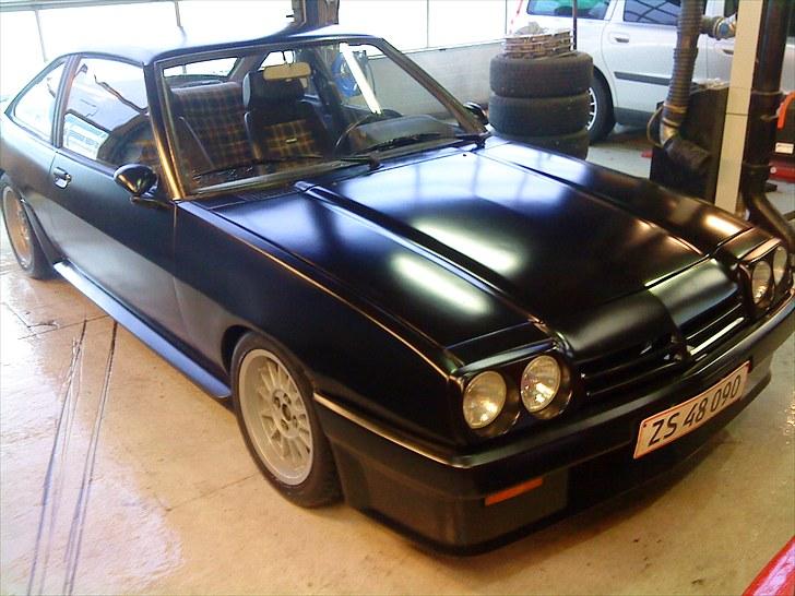 Opel Manta B - Ny vasket;) billede 3