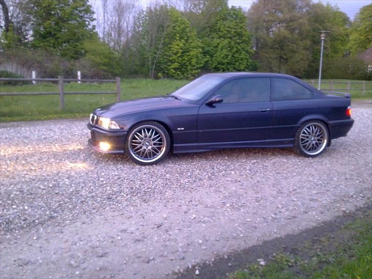 BMW 320i Coupé E36 (Solgt) - 11-5-2010 billede 15