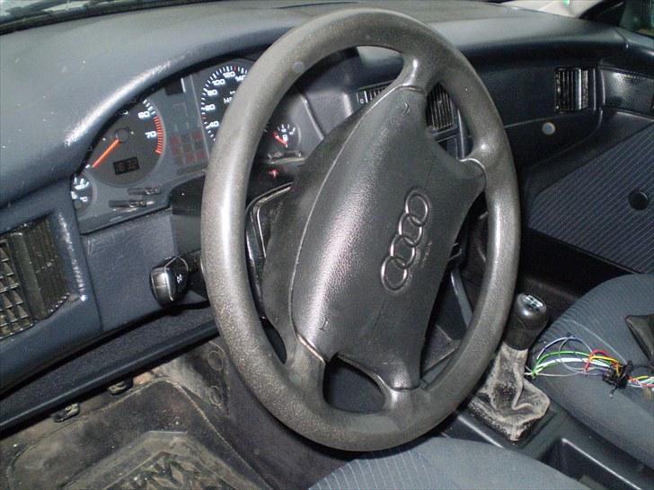 Audi 80 2.0 E Limosine billede 2