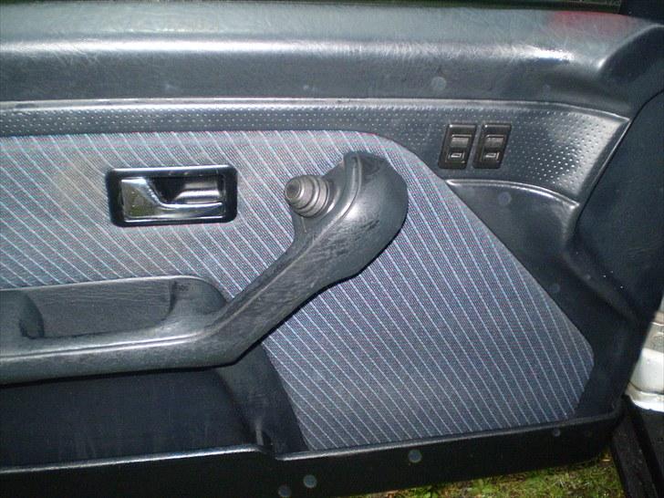 Audi 80 2.0 E Limosine billede 3