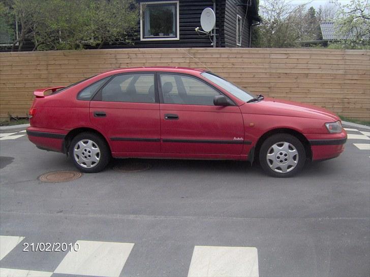 Toyota carina E  xli 1,6  billede 1