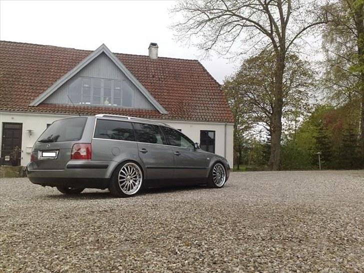 VW --Passat 1,8T Trendline-- billede 5