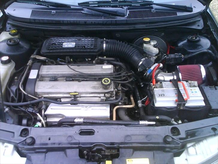 Ford Mondeo Mk II 2,0 Flair  billede 10