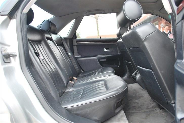 Audi A8 4,2 Quattro  - Elsæder bagved billede 6