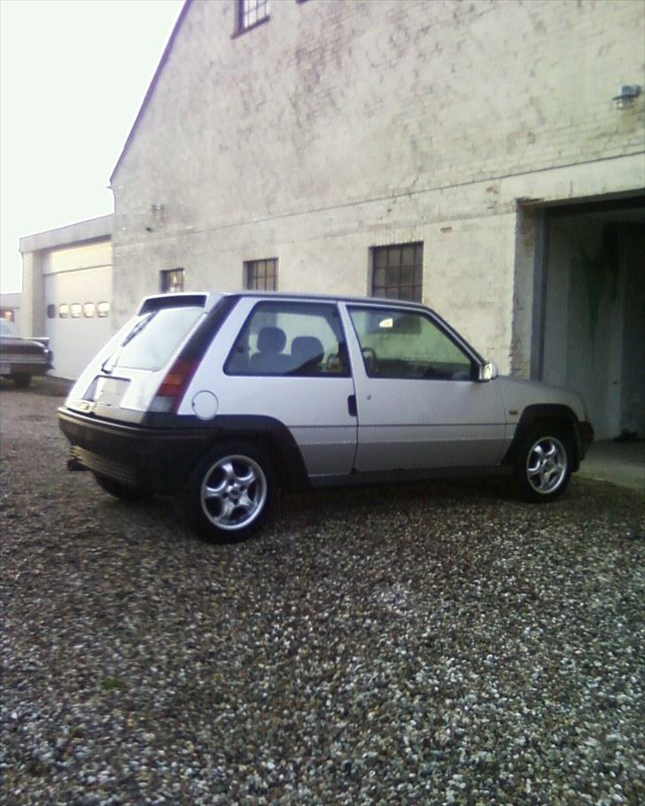 Renault 5 GT billede 4