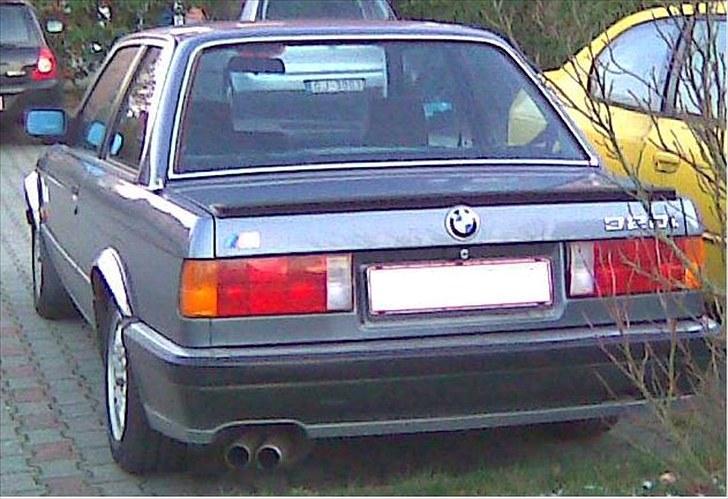 BMW 320i billede 5