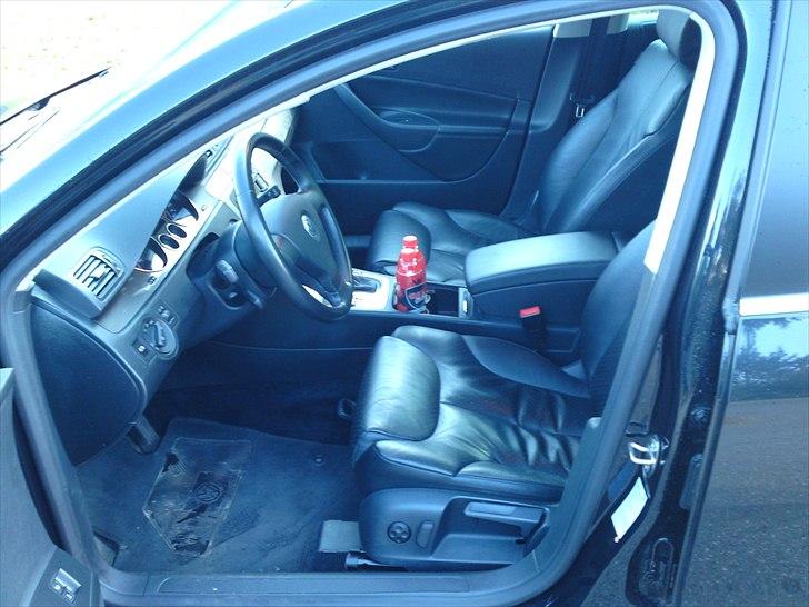 VW Passat 3c Variant 170 TDI - org. læderkabine  billede 15