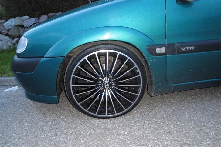 Citroën Saxo 1,6 VTR 17" billede 8