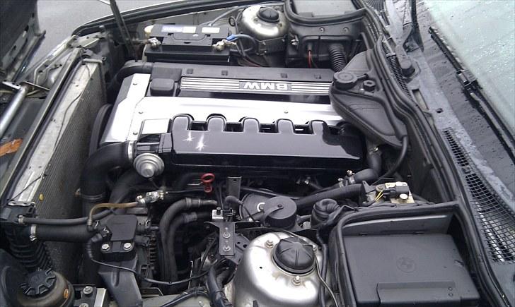 BMW 525 tds "solgt" billede 15