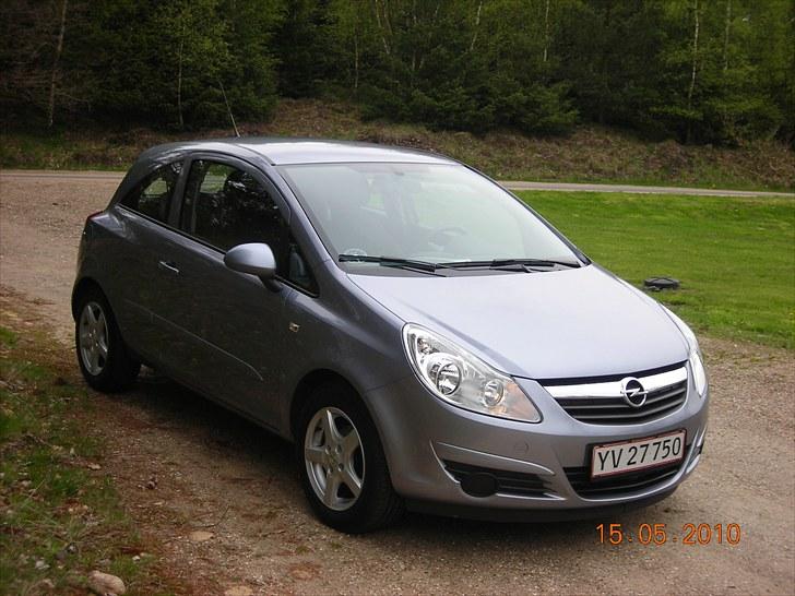 Opel Corsa 1,0 12V Enjoy ***solgt*** billede 2