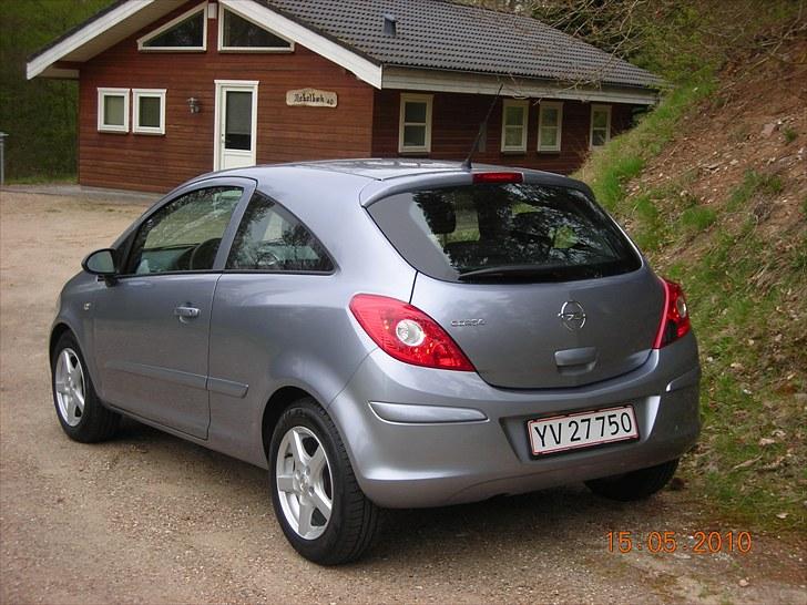 Opel Corsa 1,0 12V Enjoy ***solgt*** billede 6