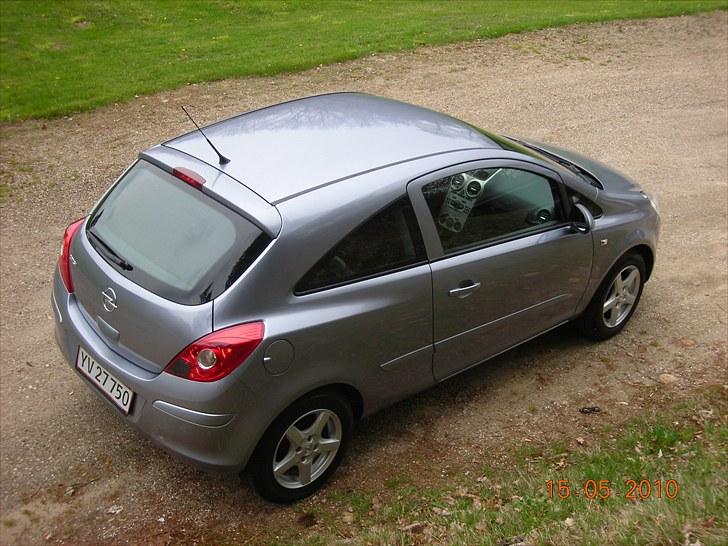 Opel Corsa 1,0 12V Enjoy ***solgt*** billede 7