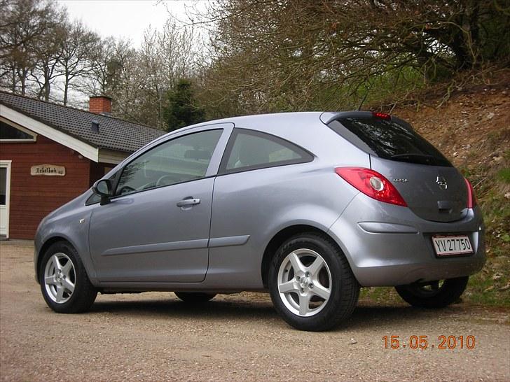 Opel Corsa 1,0 12V Enjoy ***solgt*** billede 10