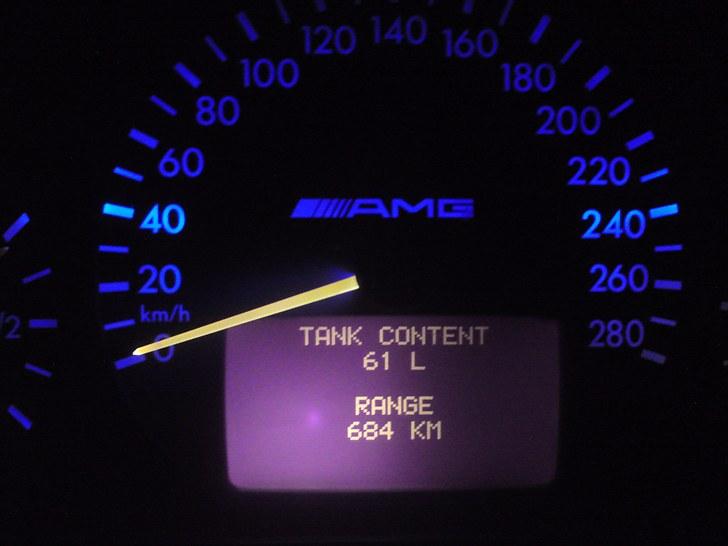 Mercedes Benz e270 cdi billede 3