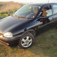 Opel corsa b 1,4 16v