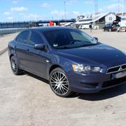 Mitsubishi lancer