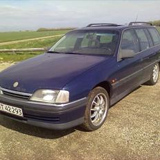 Opel omega død