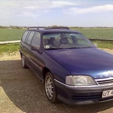 Opel omega død