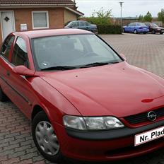 Opel Vectra B (Solgt)