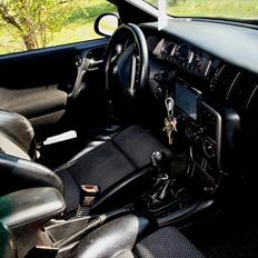 Opel  2.2 Vectra B Sport !