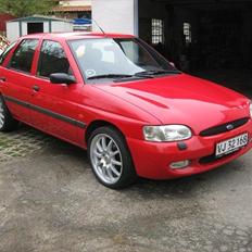Ford Escort 1,6 16V CLX 