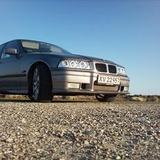 BMW E36 325i