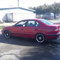 Toyota Carina E solgt