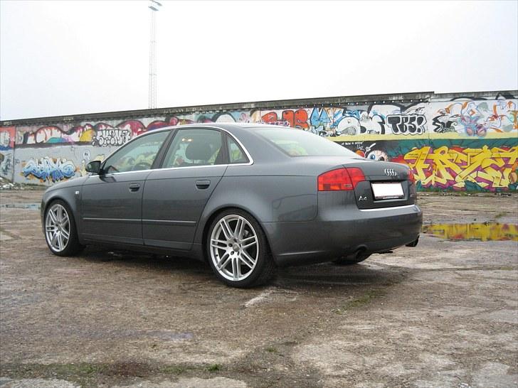 Audi A4  2.0 TFSI billede 4