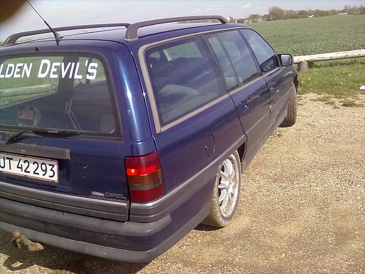 Opel omega død billede 4
