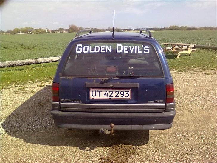 Opel omega død billede 5