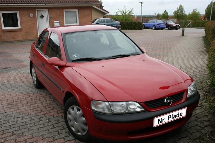 Opel Vectra B (Solgt) billede 2